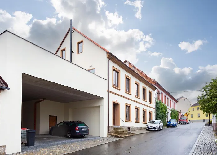 Vacov Apartment *